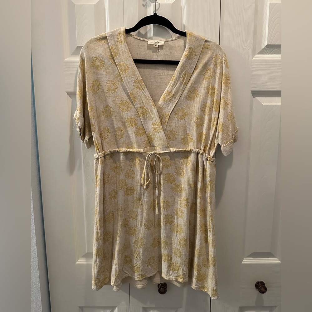 Entro Beige V-Neck Dress